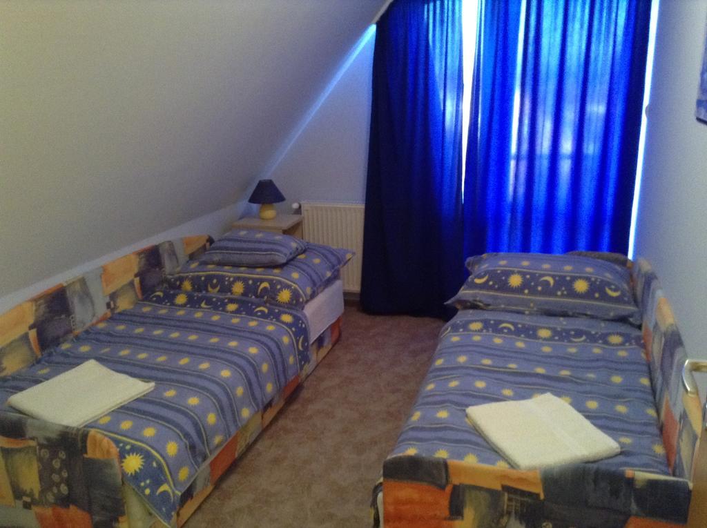 דירות זלקרוס Babati Apartmanhaz מראה חיצוני תמונה